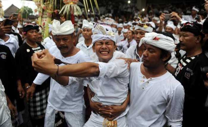 Tradisi Ngerebong, Warisan Budaya Asli Denpasar yang diakui Dunia