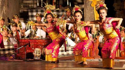 10 Kesenian Tradisional Bali Yang Jarang Diminati di Jaman Milenial