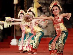 Tari Pendet Bali Sebagai Tari Penyambutan Dewa dan Manusia