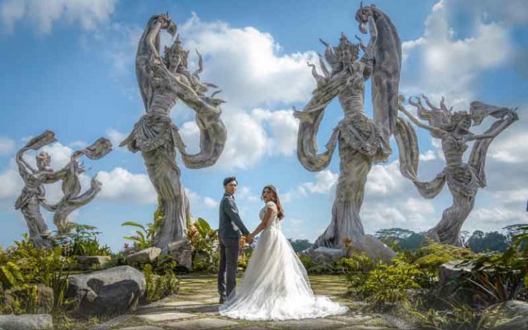 Taman Dedari Ubud Wisata Baru Dengan Puluhan Patung Cantik
