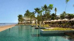 6 Beach Club di Seminyak Untuk Pengalaman Bali Tropis Anda