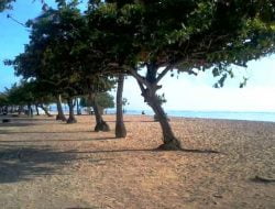 Masih Sepi, Pantai Sindhu Sanur Cocok Buat Relaksasi!