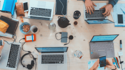 Detoks Digital: Pentingnya Istirahat dari Layar Gadget