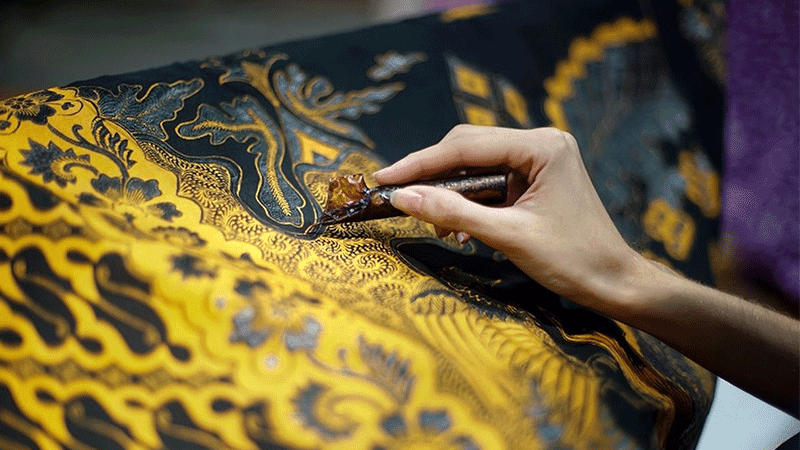 Makna Warna dalam Batik