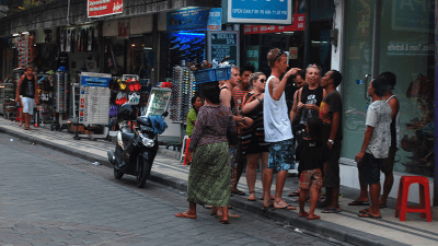 Legian Street, Jantung Malam dan Kehidupan Penuh Warna di Bali