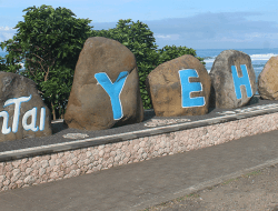 Pantai Yeh Leh Bali, Pesona Batu dan Ombak yang Menenangkan Jiwa