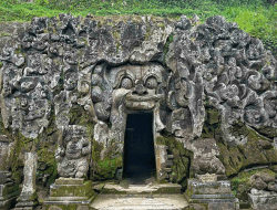 Goa Gajah: Jejak Misteri Kuno di Jantung Ubud yang Memikat Jiwa