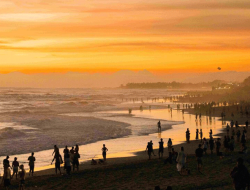 Pantai Berawa: Pantai Trendy dengan Pesona Sunset Canggu