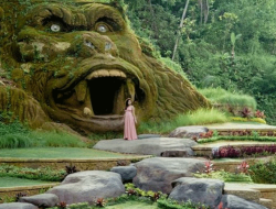 Alas Harum Bali: Sensasi Swing dan Sawah Terasering Ubud