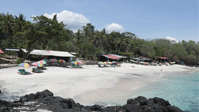 Pesona Pantai Bias Tugel
